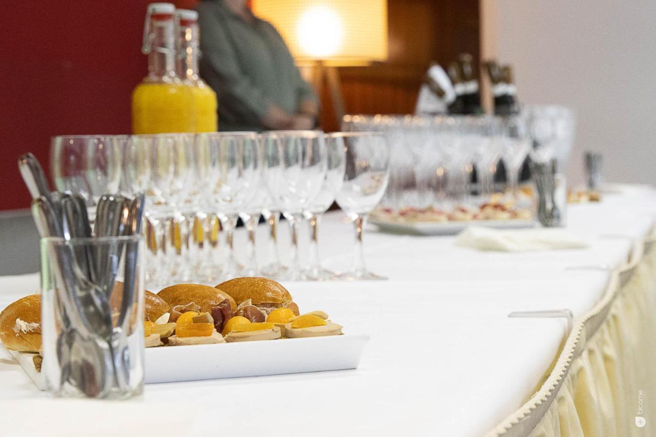 Logis Hotel & Restaurant - Le Relais De Montigny Montigny  エクステリア 写真