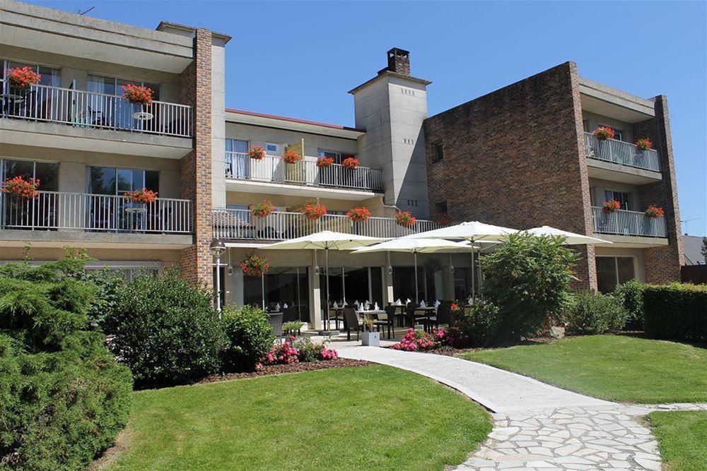 Logis Hotel & Restaurant - Le Relais De Montigny Montigny  エクステリア 写真