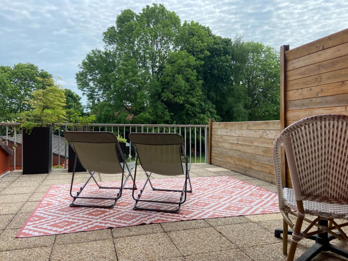 Logis Hotel & Restaurant - Le Relais De Montigny Montigny  エクステリア 写真